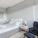 Hostly-the Walls Apartment-near Leaning Tower Appartement *
